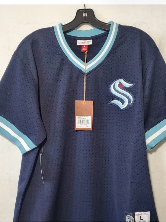 Mitchell & Ness Other - Seattle Kraken Jersey Size L Mitchell & Ness